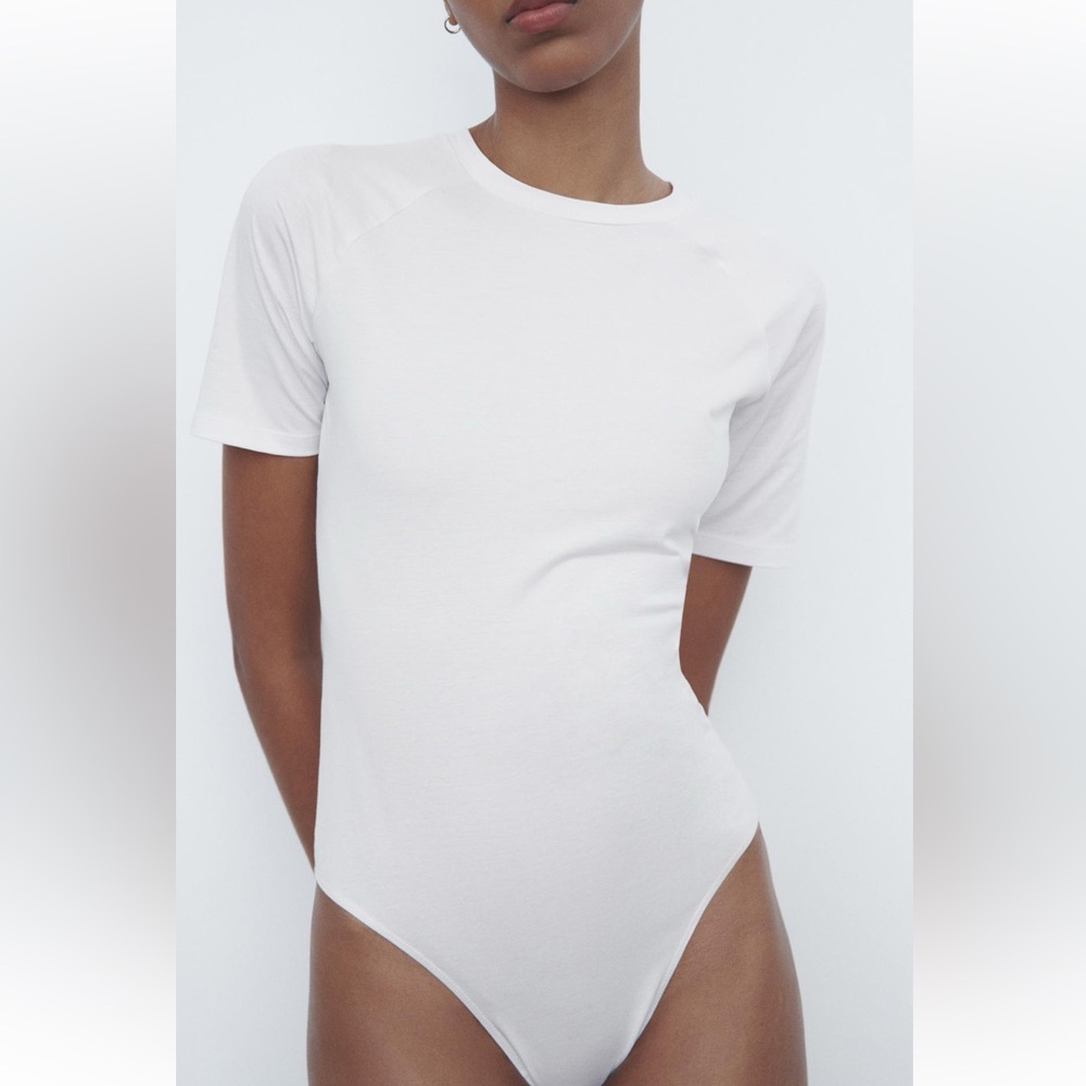 Zara white bodysuit tee